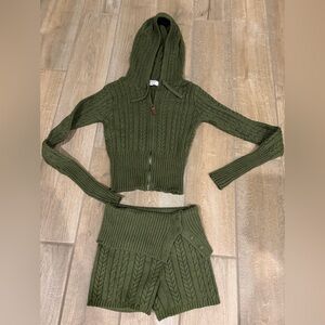 Frankies Bikinis Aimee Cable Cloud Knit Hoodie and matching mini short set XS/S